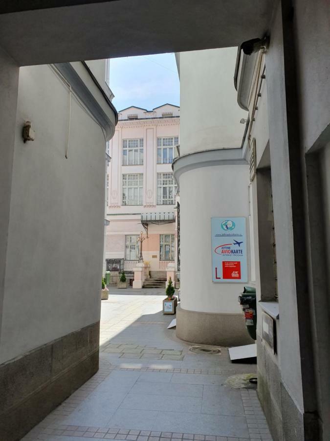 Resavska Apartment *